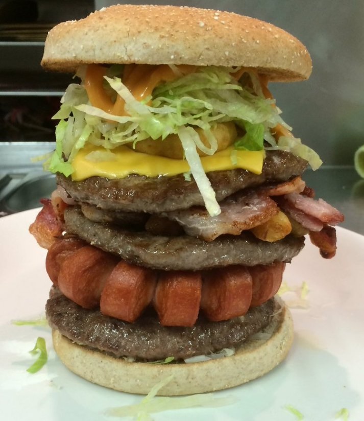 another ridiculous hamburger 01.jpg